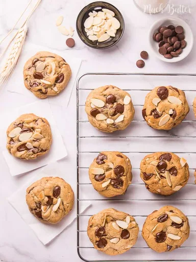 Almond Chocolate Chips Cookies