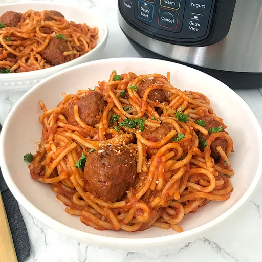 Instant pot Spaghetti and meatballs