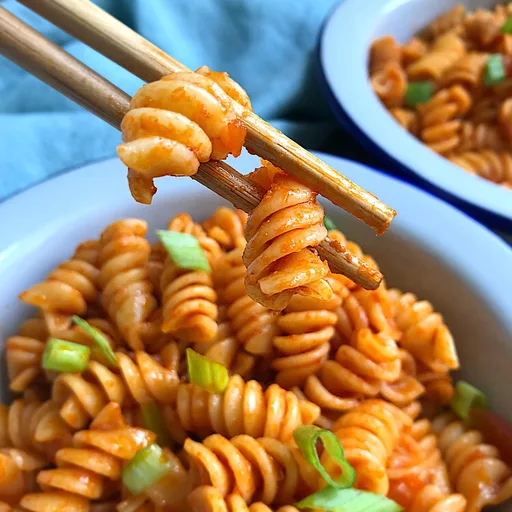 Pasta con coco (Pasta con leche de coco)