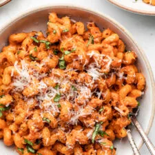 Receta de Pasta con Salsa de Tomate Cremosa