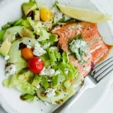 Receta de salmón al horno con salsa de eneldo