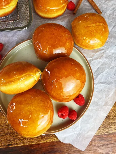 Crème Brûlée Donuts