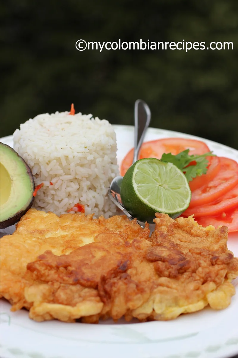Pescado Aborrajado Recipe (Colombian-Style Battered Fish)