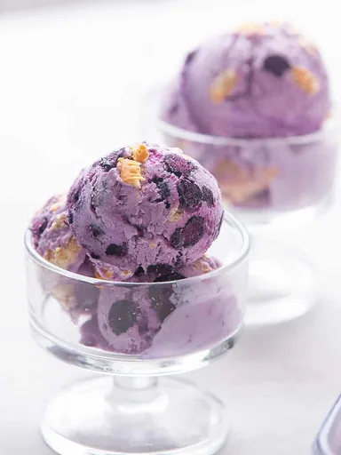 Blueberry Cheesecake Ice Cream