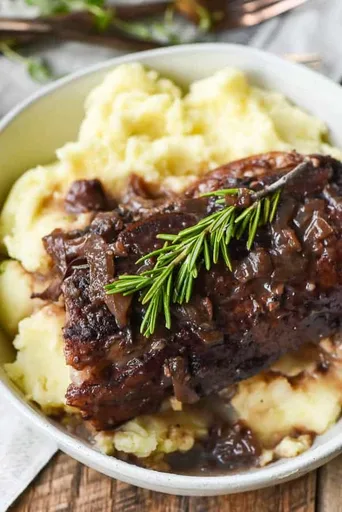 Red Wine Braised Short Ribs