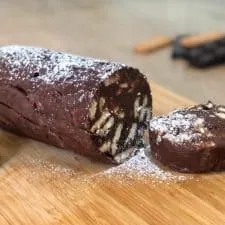 Mosaiko recipe (Greek Chocolate and Biscuits Dessert)