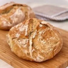 Greek Bread recipe (Village bread/ Horiatiko Psomi)