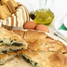 Easy Greek Spinach pie for Beginners (Spanakopita)