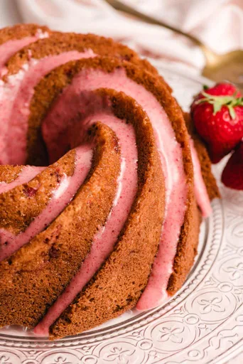 Strawberry Bundt Cake