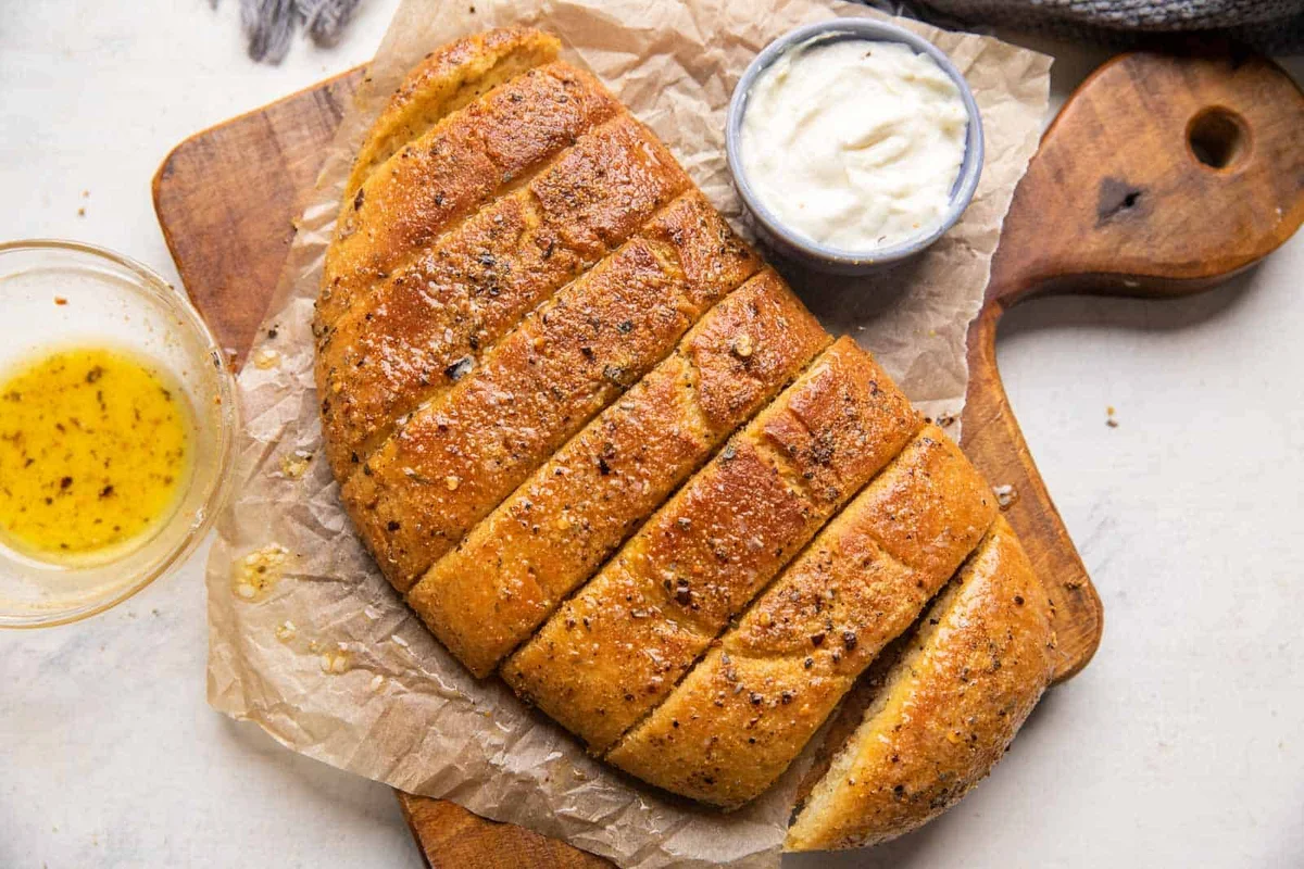 Domino's Style Garlic Breadsticks - Two Ways