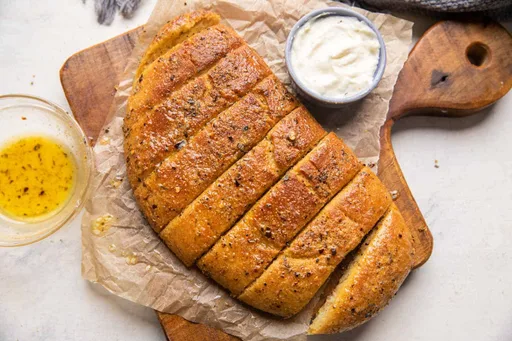 Domino's Style Garlic Breadsticks - Two Ways