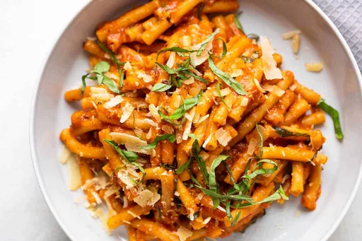 Instant Pot Pasta in Red Sauce