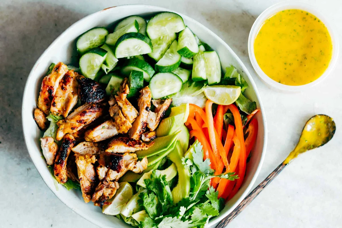 Grilled Chicken Mango Salad with Mango Cilantro Dressing