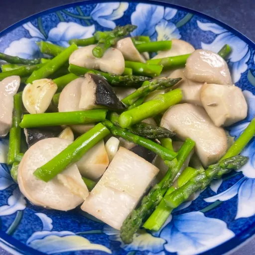 King Oyster Mushrooms Stir Fry with Asparagus