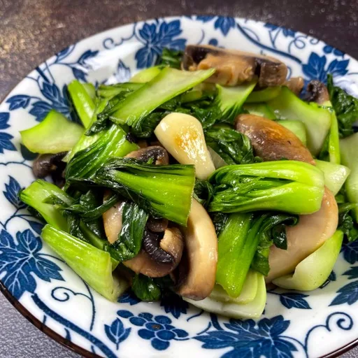 Receta de salteado de pak choi y champiñones