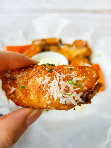 Baked Garlic Parmesan Chicken Wings