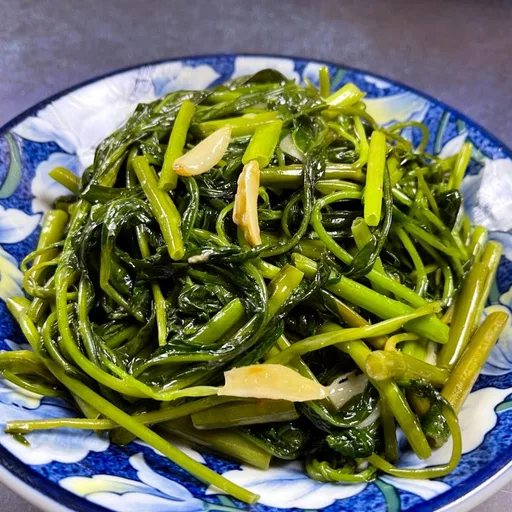 Receta de espinacas de agua salteadas