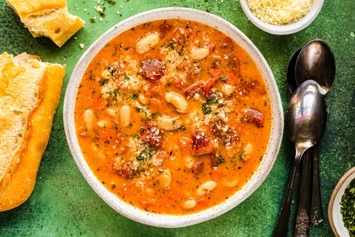 Tomato and White Bean Soup