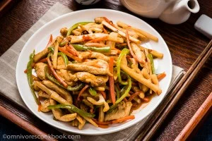 Yu-Xiang Rou-Si (Sichuan Shredded Chicken Stir-Fry, 鱼香肉丝)