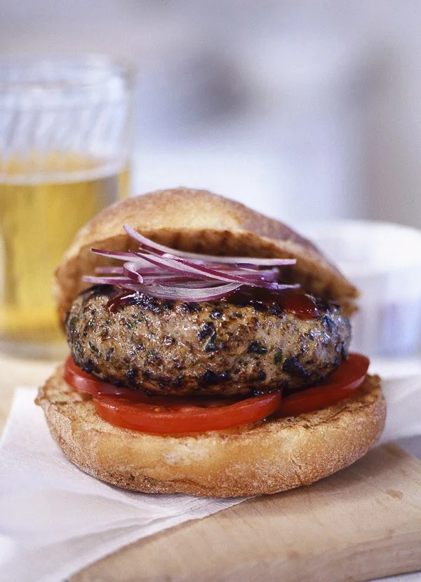 Sweet chilli pork burgers