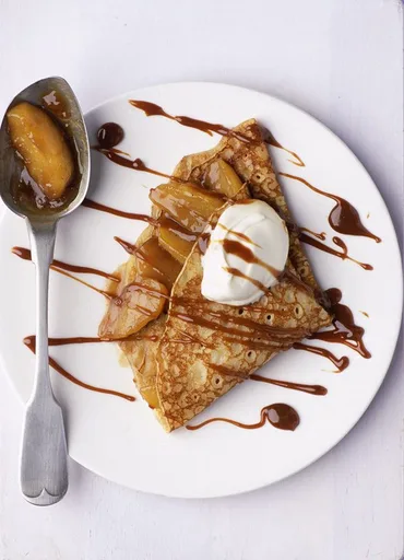 Tortitas de manzana al calvados y tofe