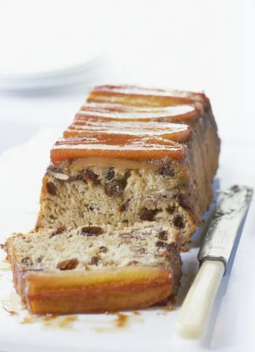 Upside-down banana pudding