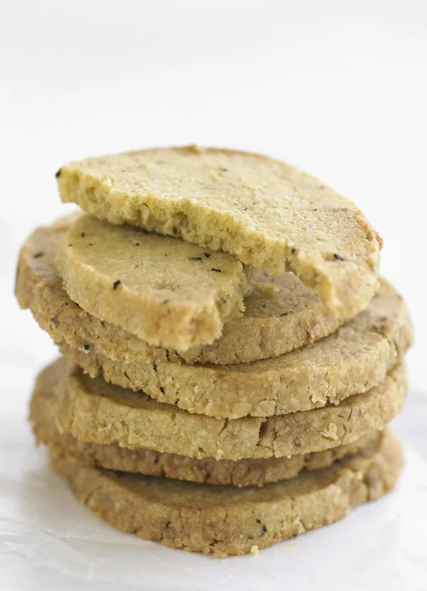Rosemary and walnut shortbread