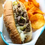 Sandwiches de bistec con queso