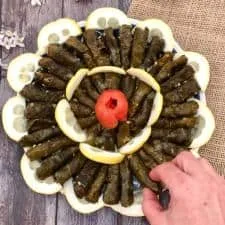 Vegan Stuffed Grape Leaves, yalangi ورق دوالي صيامي