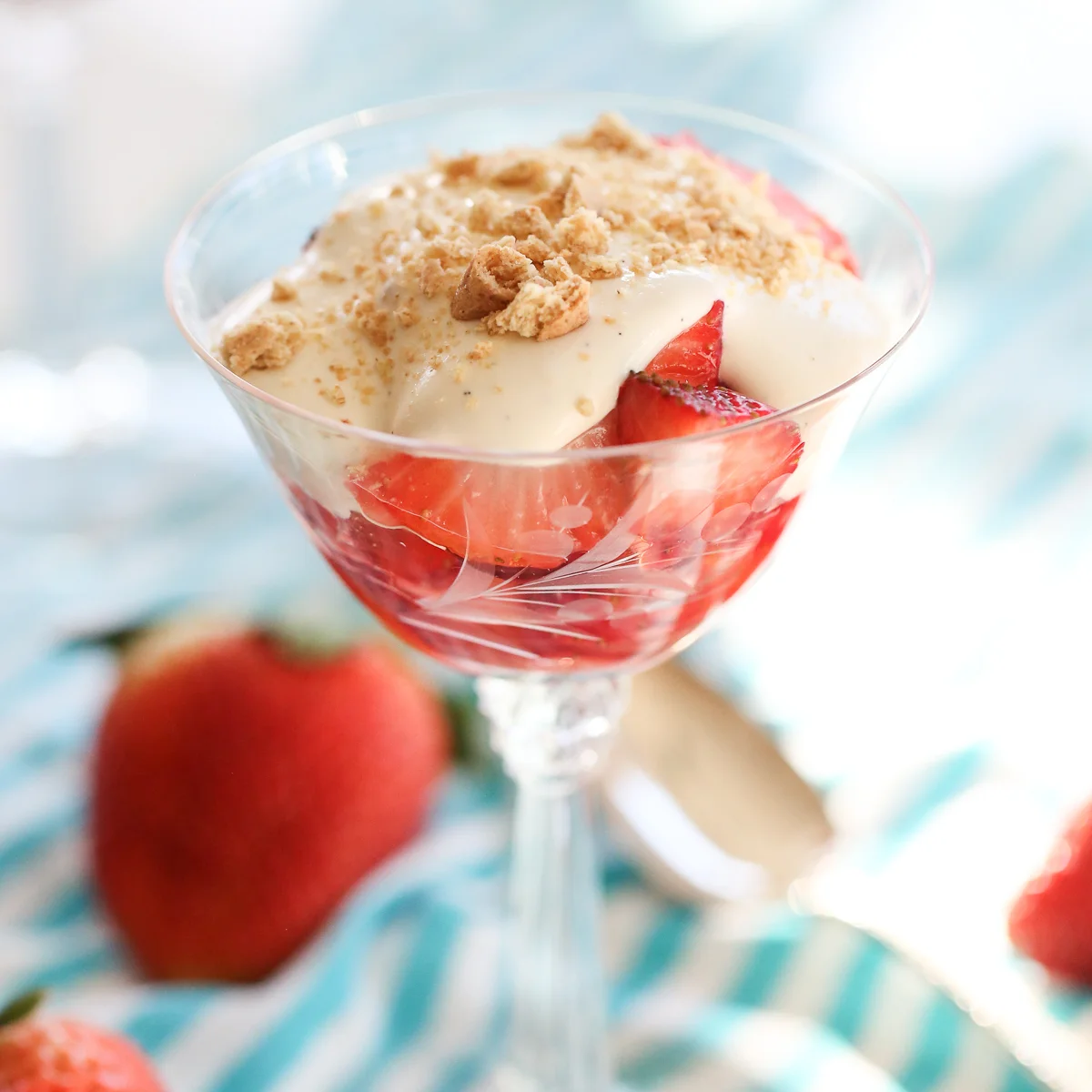 Strawberries Romanoff (Easy No-Alcohol Recipe)