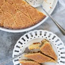 Hilbeh (Fenugreek Cake)