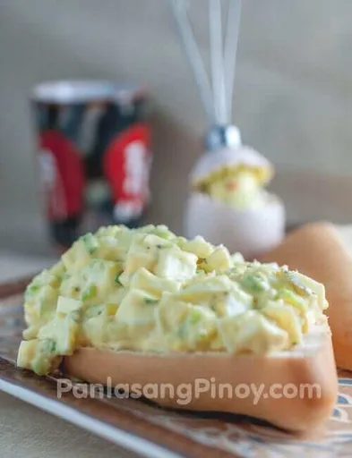 Receta Fácil de Ensalada de Huevo