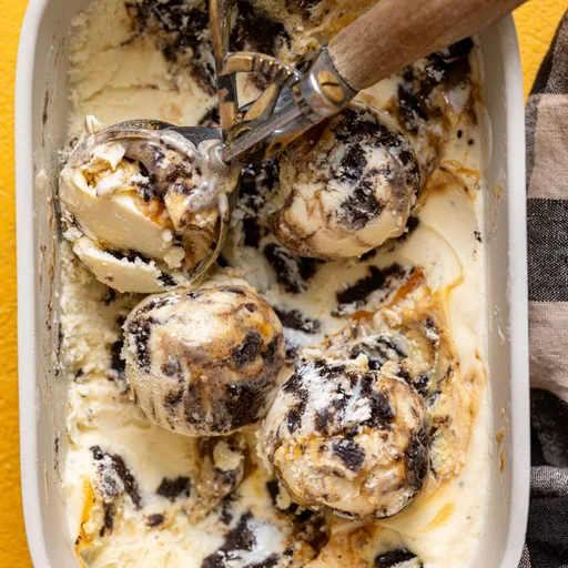 No-Churn Salted Caramel Oreo Ice Cream