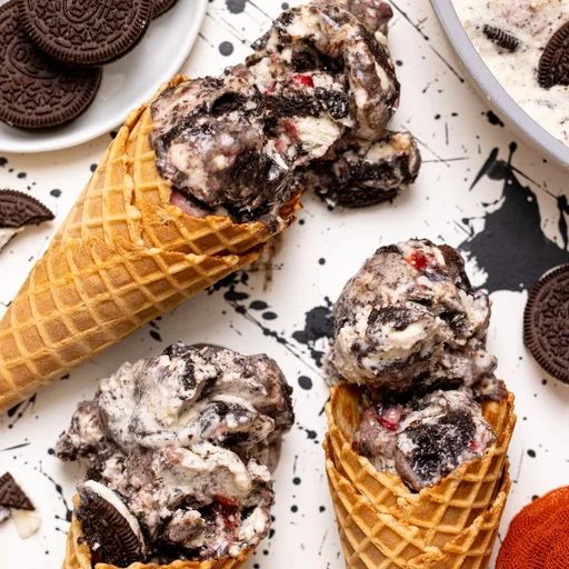 No Churn Strawberry Oreo Ice Cream