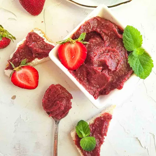 Mantequilla de fruta de fresa sin azúcar añadido