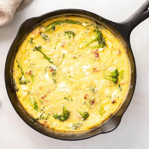 Frittata de broccolini con queso feta