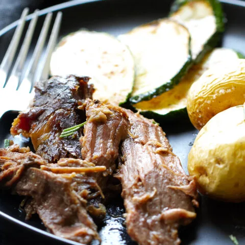 Ternera a fuego lento (receta para olla de cocción lenta)