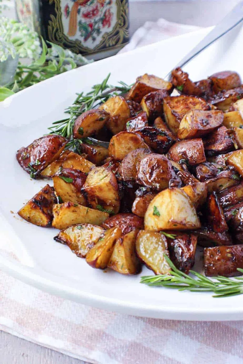 Roasted Red Potatoes with Garlic Balsamic Glaze
