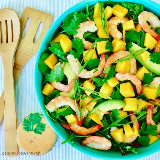 Ensalada de langostinos y mango