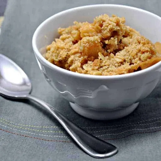 Tipsy Pear and Apple Crisp