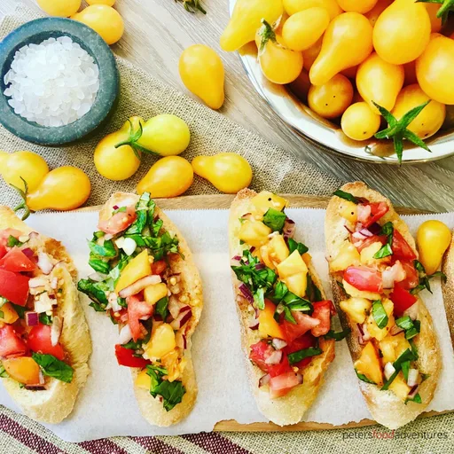 Bruschetta de tomates cherry