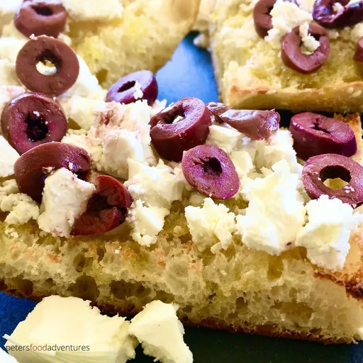 Feta Flatbread with Olives