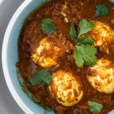 Curry de huevo fácil
