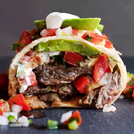 Burrito de carne asada
