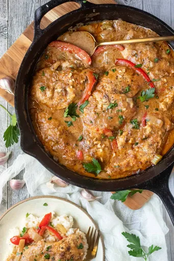Cajun Smothered Chicken