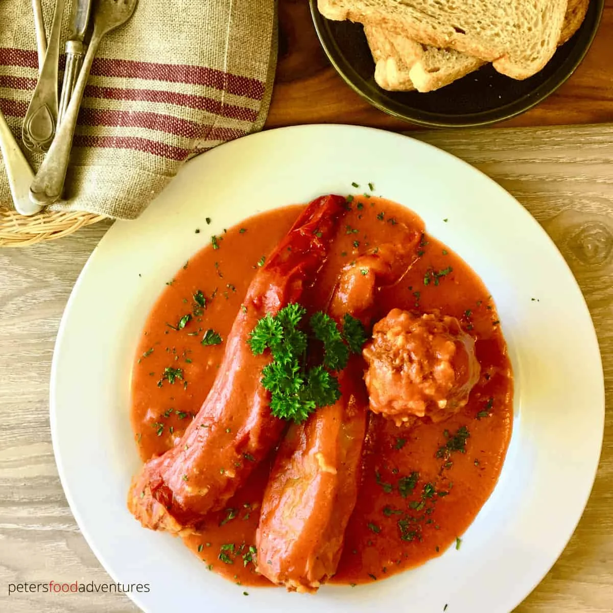 Hungarian Stuffed Peppers (töltött paprika) Video