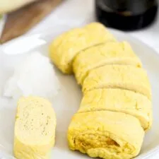 Tamagoyaki (Tortilla japonesa enrollada)