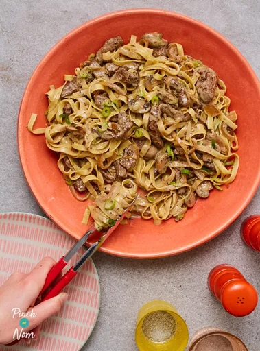 Pasta cremosa con pimienta y ternera | Apta para dieta y control de peso