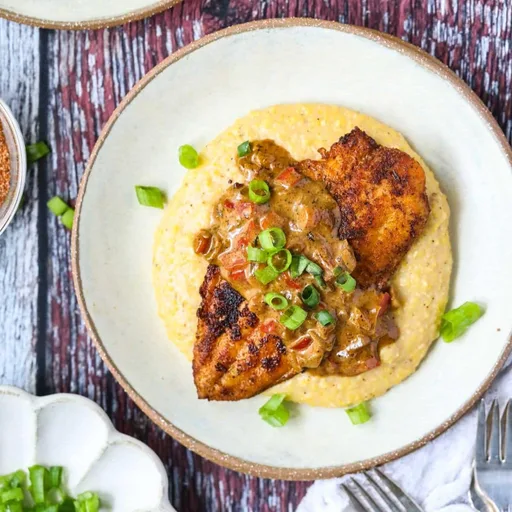 Blackened Fish and Cheese Grits
