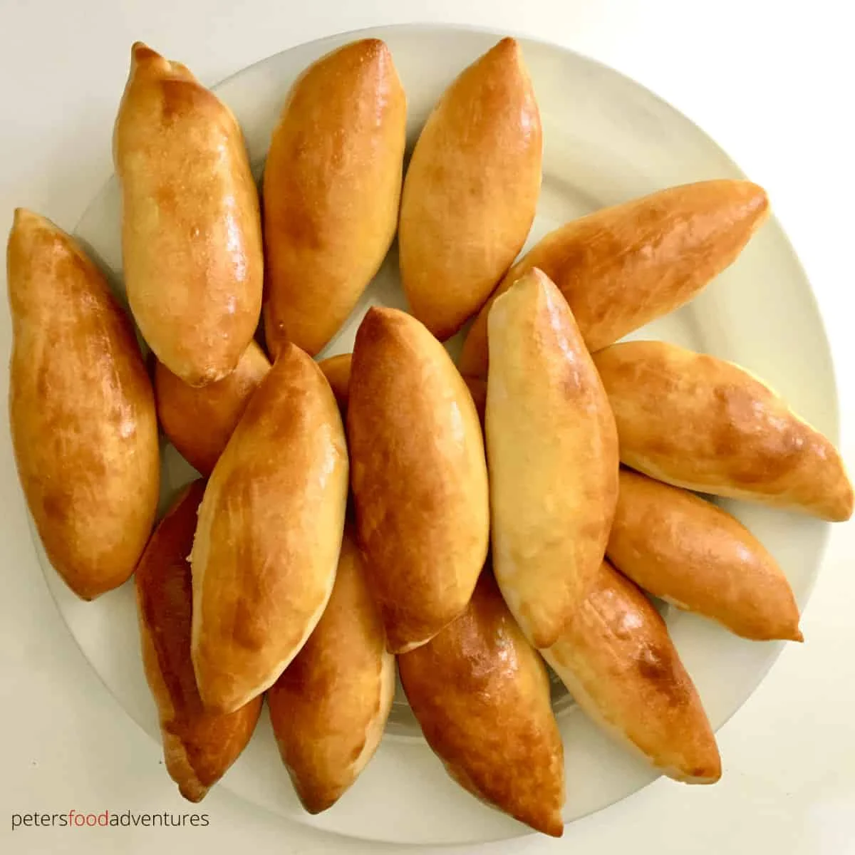 Baked Pirozhki (Пирожки)